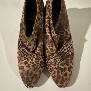 Leopard Print Heeled Shoes